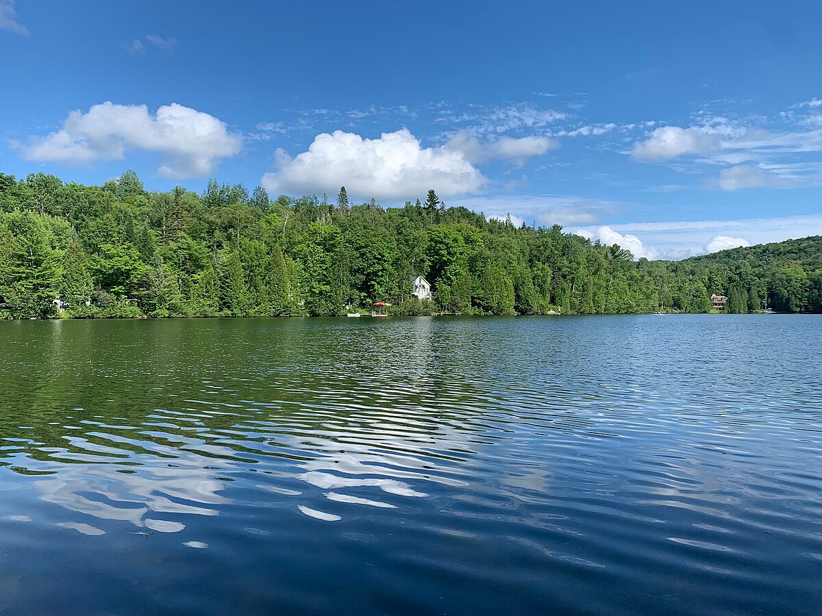 Lac_des_ěrables_a_St-Mathieu-du-parc